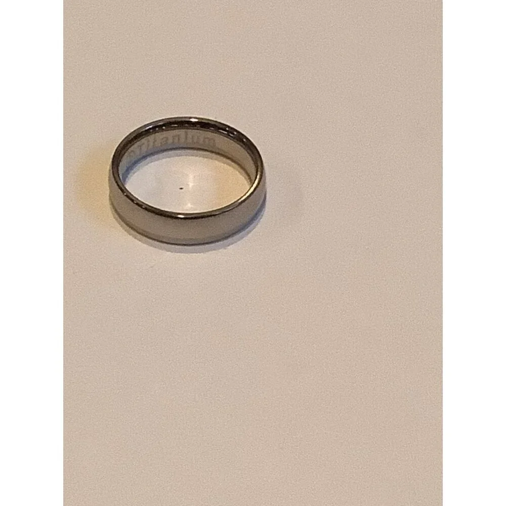6mm Men’s Comfort Fit Titanium‎ Ring Size 10 Sliver Tone
